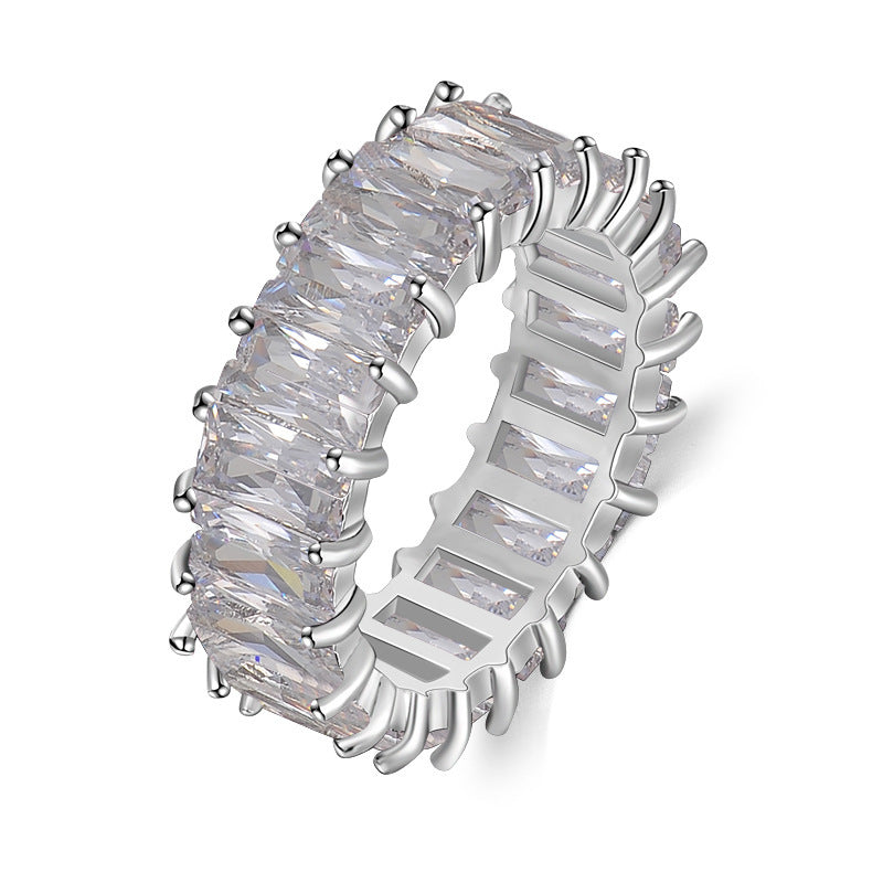 Ha Color Mixed Color Rectangular Zircon Ring